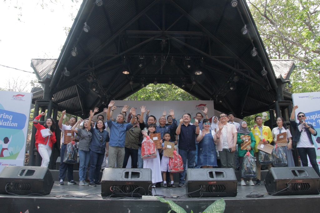 4.500 Pelajar Dari 23 Provinsi Terima Beasiswa Koperasi Astra